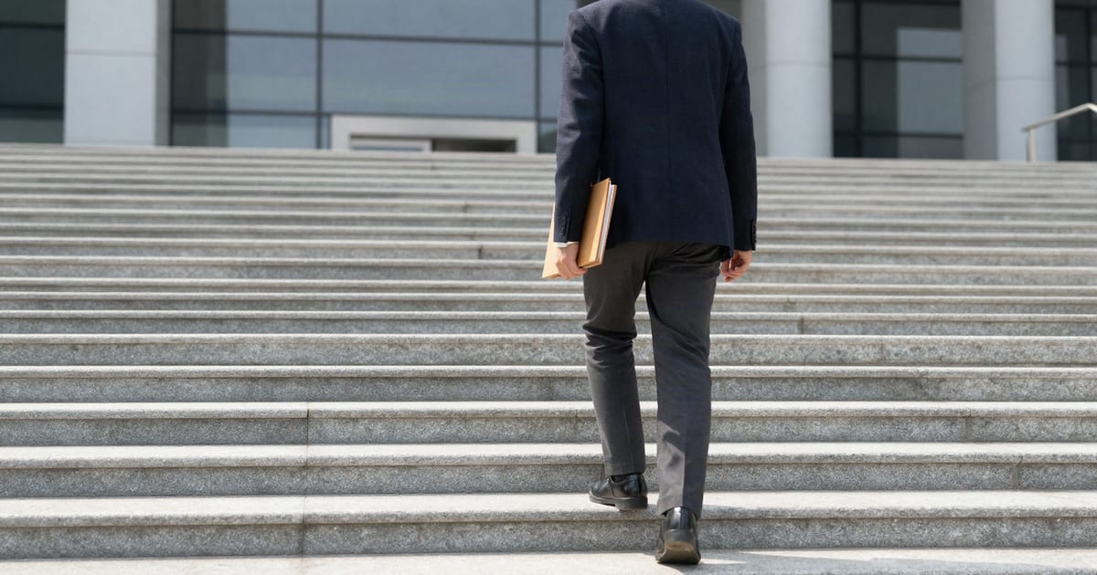 NC real estate license requirements: the 75 hours, two exam sections, and the 180-day clock